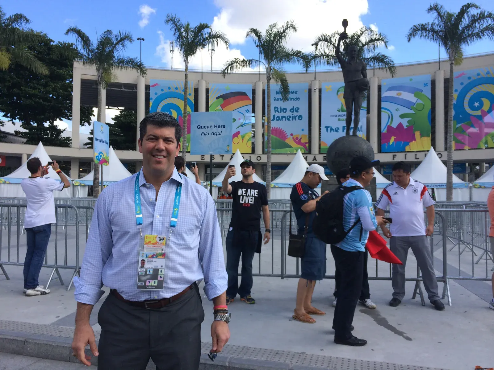 Fernando Palomo frente al Maracanã durante el Mundial de 2014.