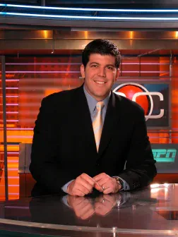 Fernando Palomo en el estudio de SportsCenter.